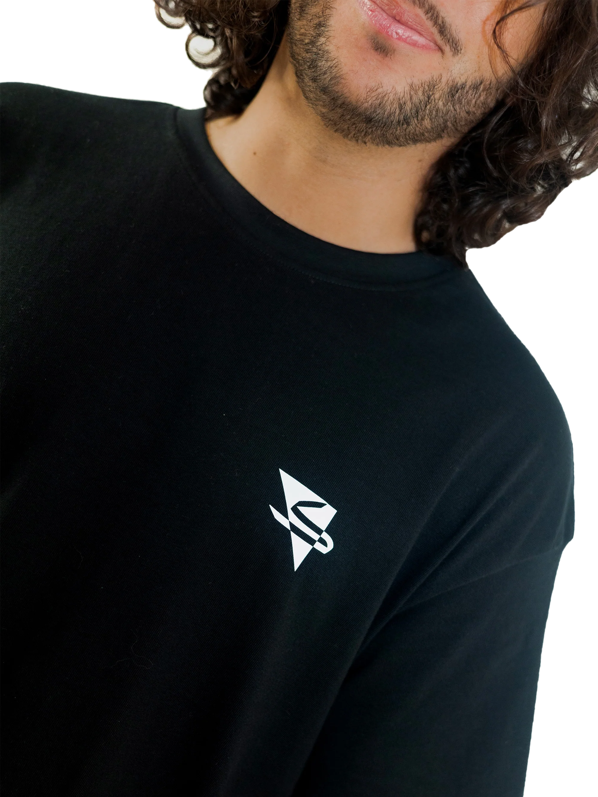 KALIMATI garment with chest logo